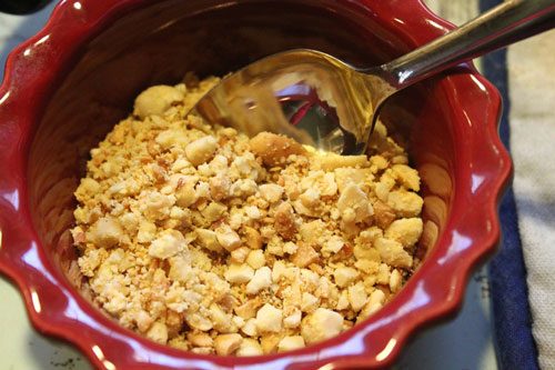 Step 5 Making peanut salt Sticky corn rice with coconut milk