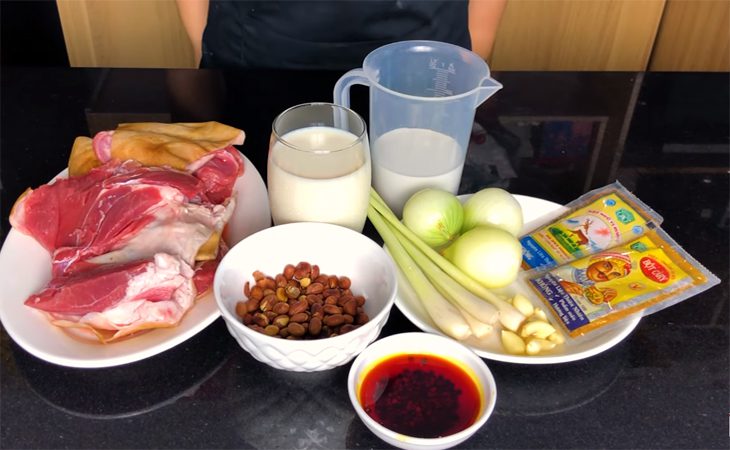 Ingredients for stir-fried goat meat dish