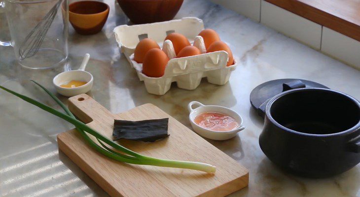 Ingredients for Korean steamed eggs