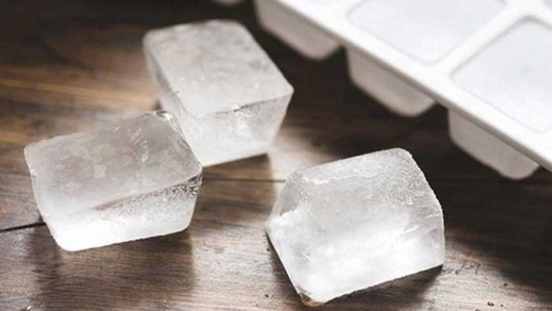 Using ice cubes