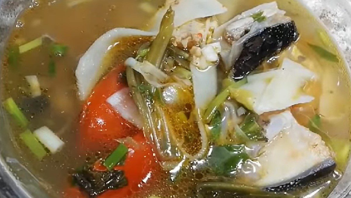 How to cook sour stingray soup