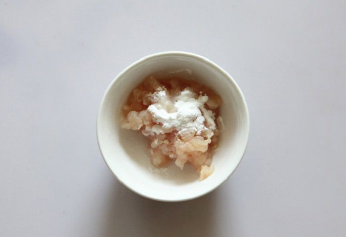 Step 1 Prepare the ingredients for Chicken Porridge using a rice cooker