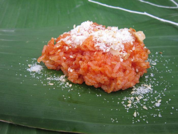 Step 3 Steam the sticky rice Gac sticky rice