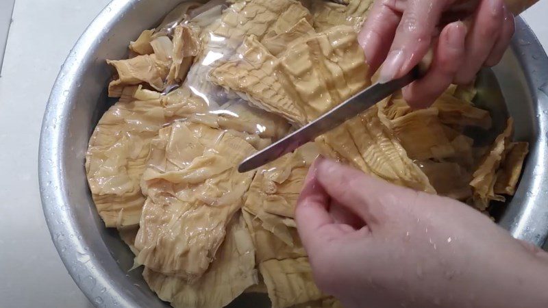 How to properly boil dried bamboo shoots