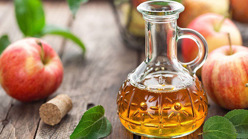 Nourishing flowers with apple cider vinegar