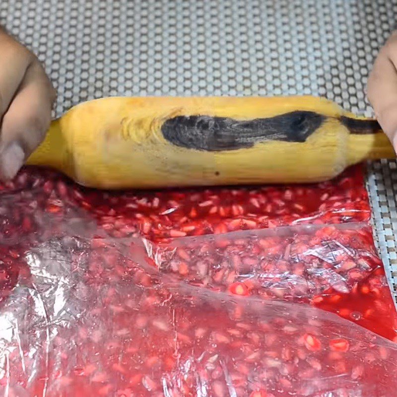 Step 2 Crush pomegranate seeds for Pomegranate Juice by crushing