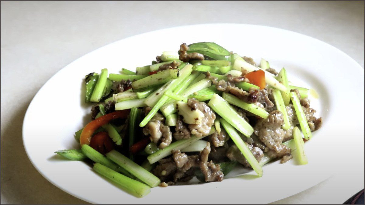 Stir-fried Celery with Pork