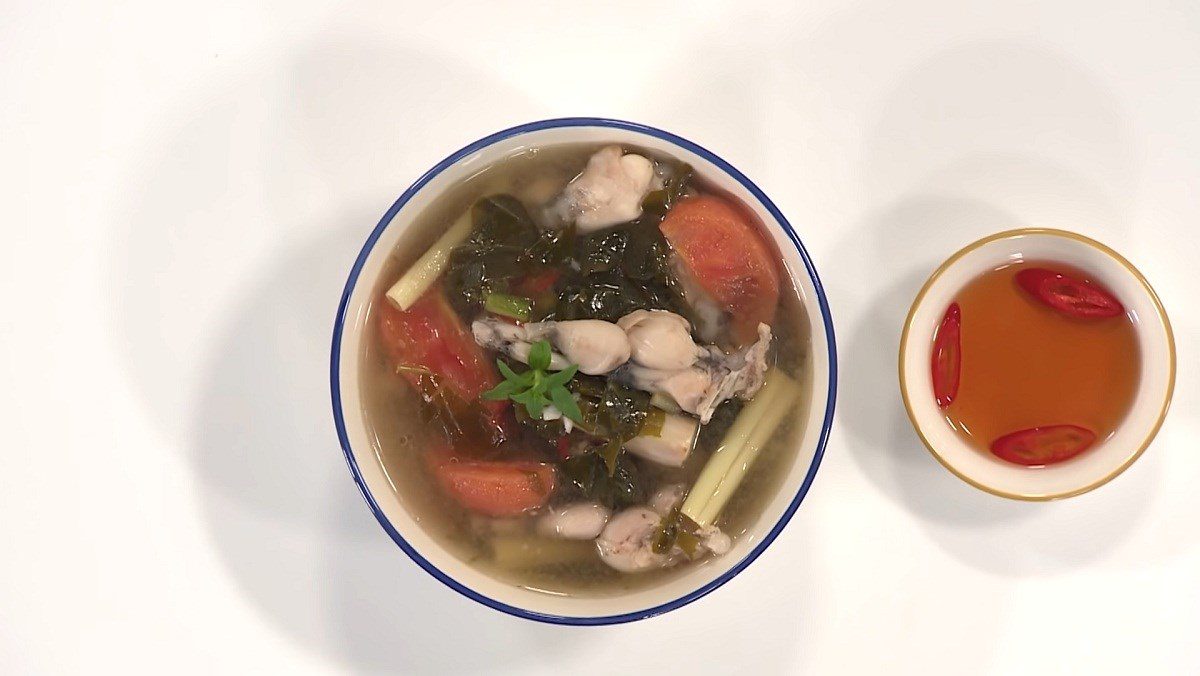 Frog sour soup with giang leaves