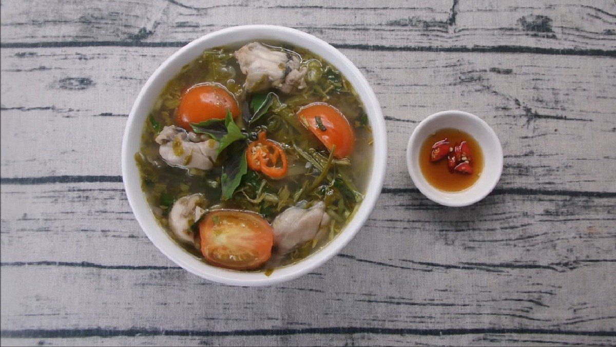 Sour Frog Soup with Young Tamarind Leaves