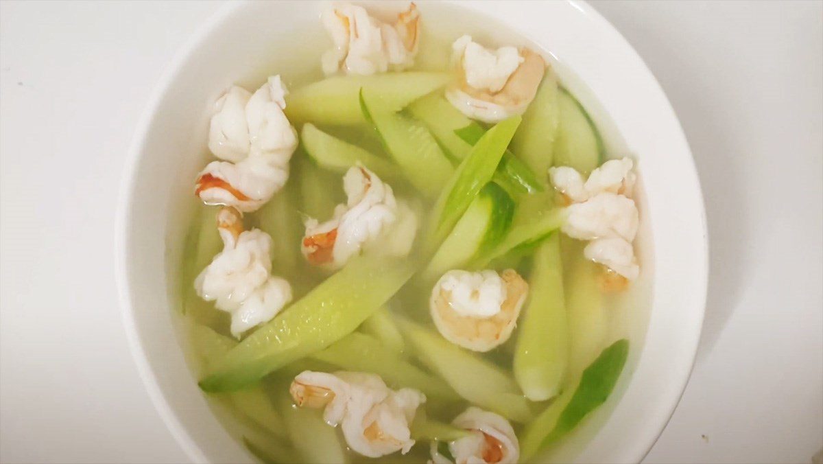 Shrimp cucumber soup