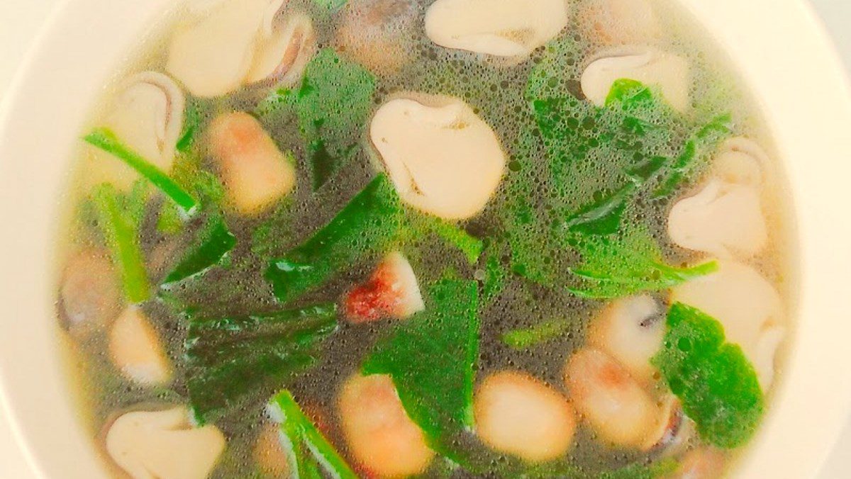 Straw Mushroom Soup with Malabar Spinach