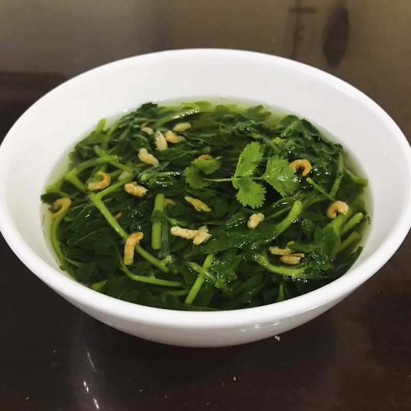 Step 4 Finished Product Watercress Soup (Watercress) Cooked with Dried Shrimp