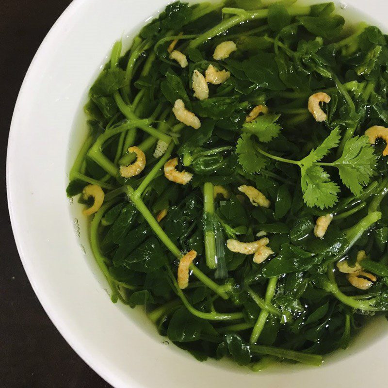 Step 4 Finished Product Watercress Soup (Watercress) Cooked with Dried Shrimp