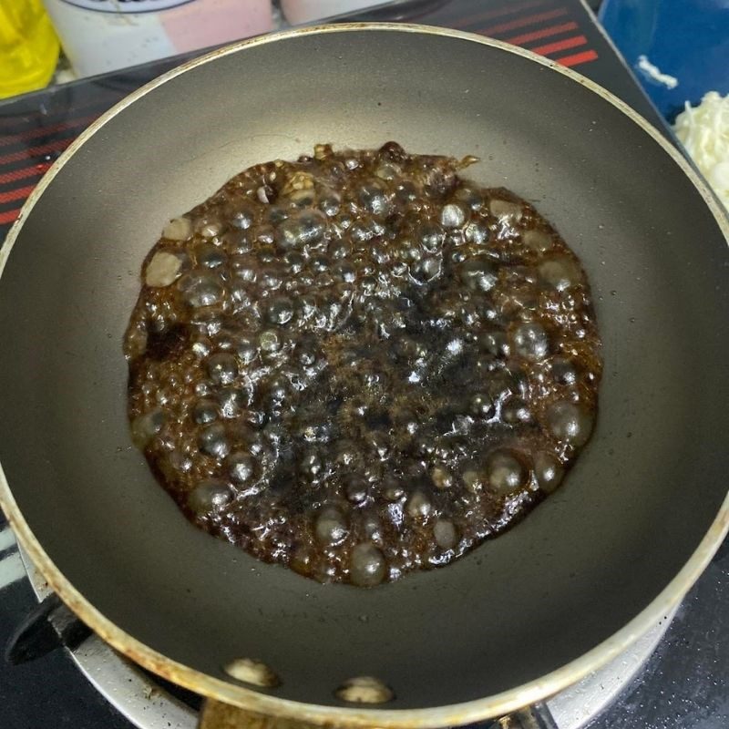 Step 3 Cut the cabbage and mix the sauce Tonkatsu Rice