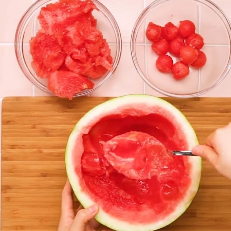 Step 2 Cut watermelon Bingsu watermelon