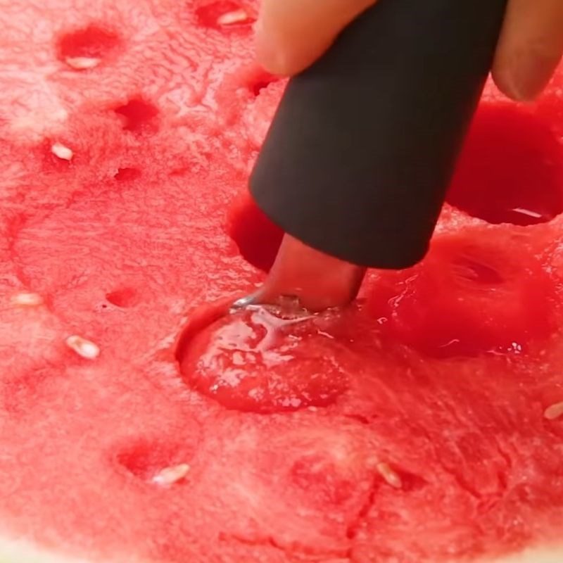 Step 2 Cut watermelon Bingsu watermelon