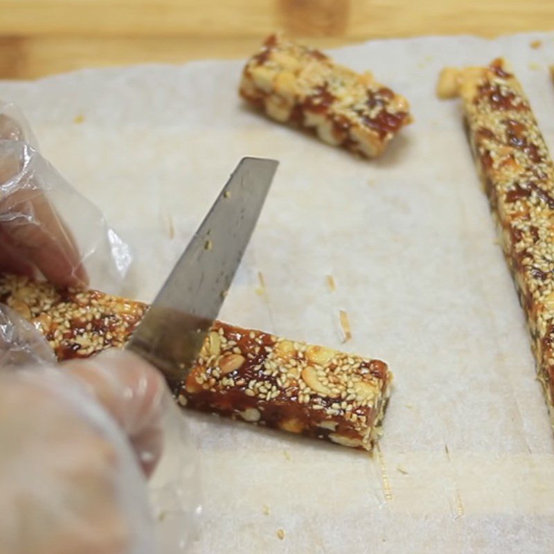 Step 4 Cutting the candy Peanut Pineapple Candy