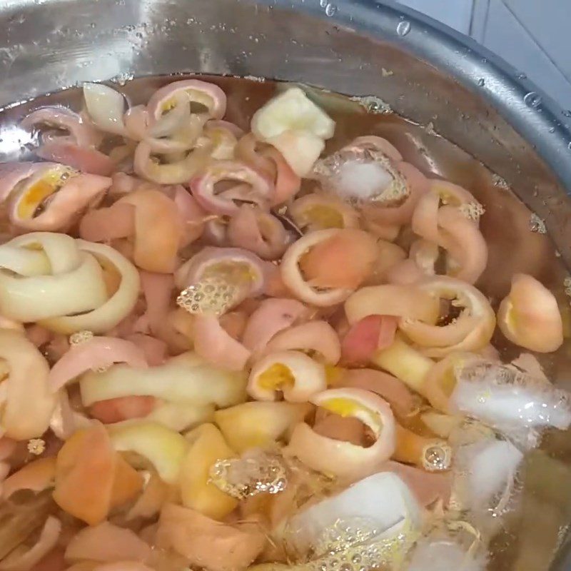 Step 2 Cut and boil passion fruit Passion fruit peel jam