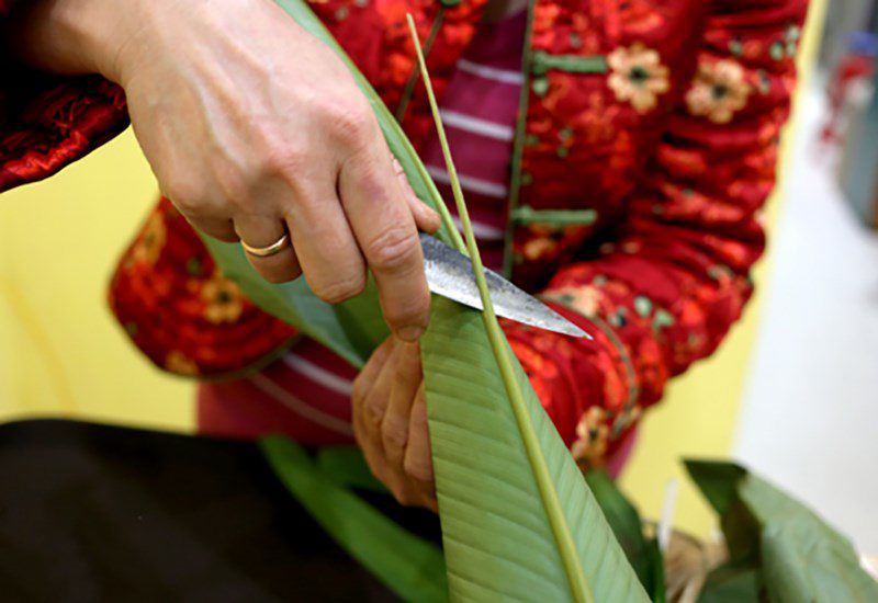 method 2 - cutting the spine of the leaves