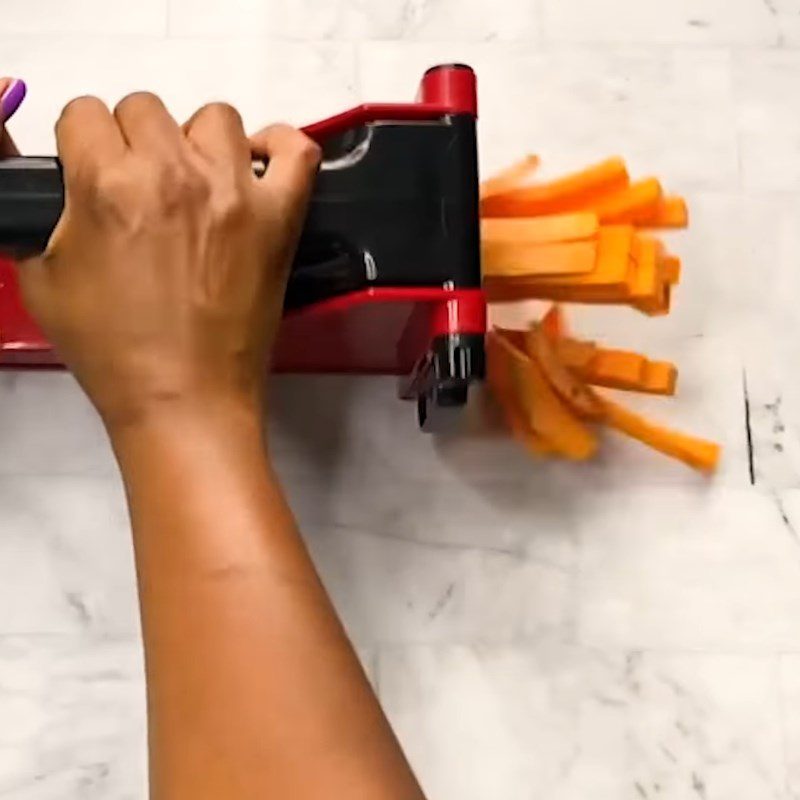 Step 2 Cut and soak the potatoes Spiced sweet potato fries using an air fryer