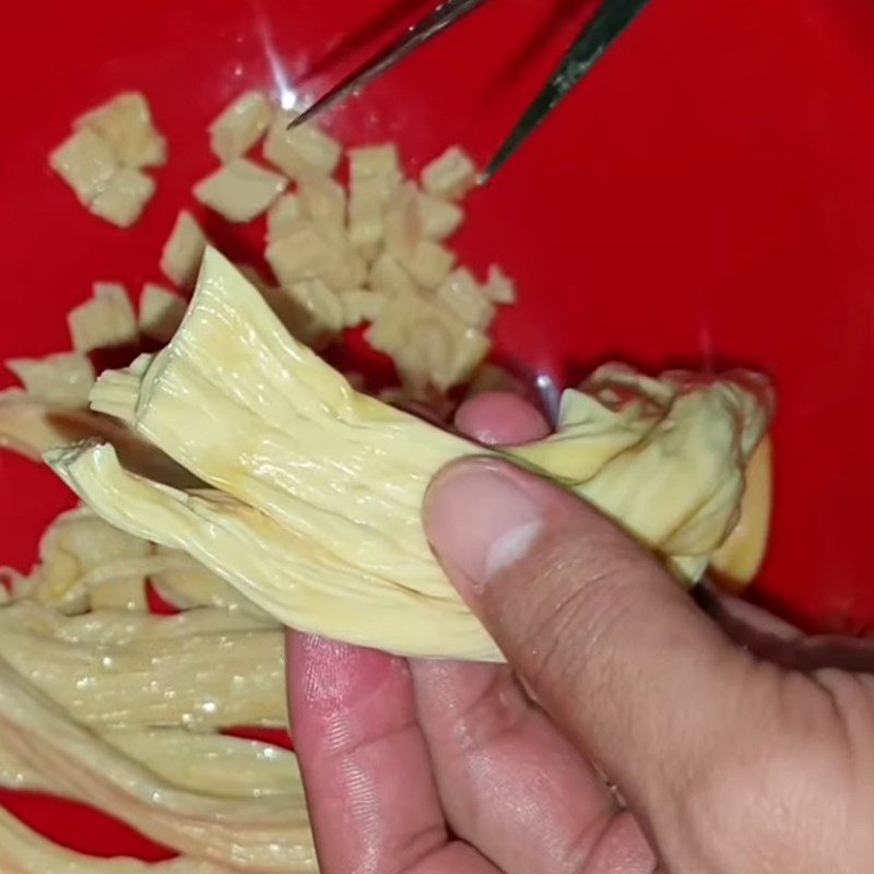 Step 1 Prepare the tofu skin for minced tofu skin cha lua