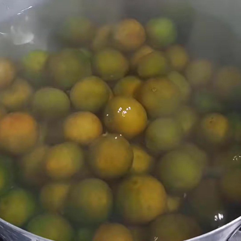 Step 2 Blanch the kumquats Kumquat soaked in sugar