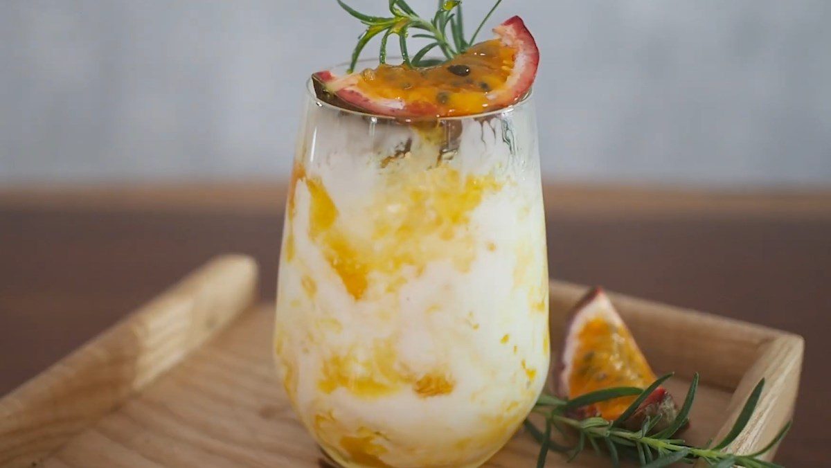 Passion fruit yogurt