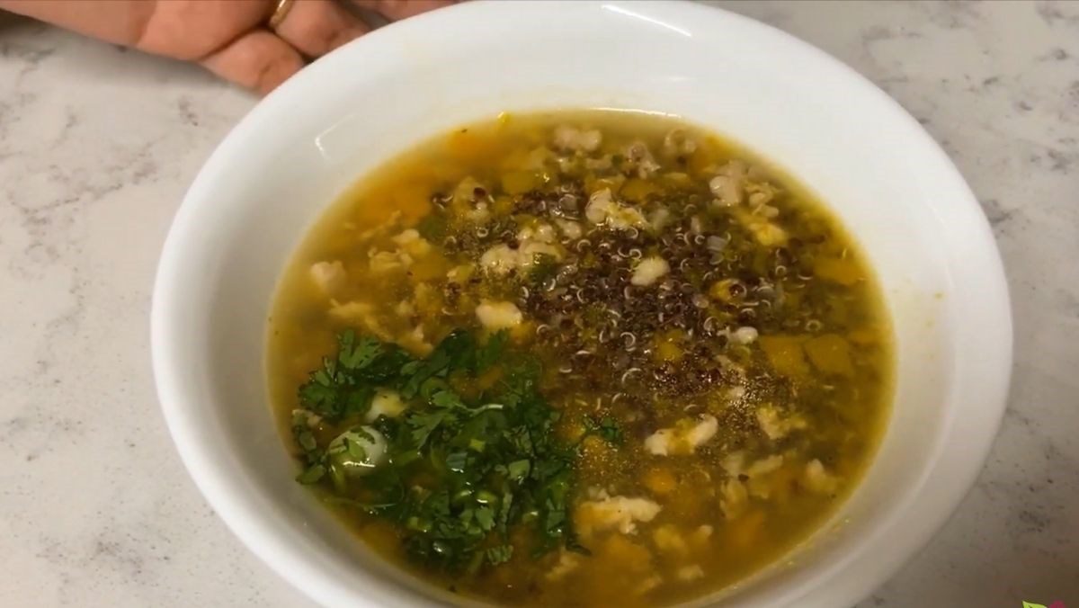 Chicken pumpkin quinoa porridge