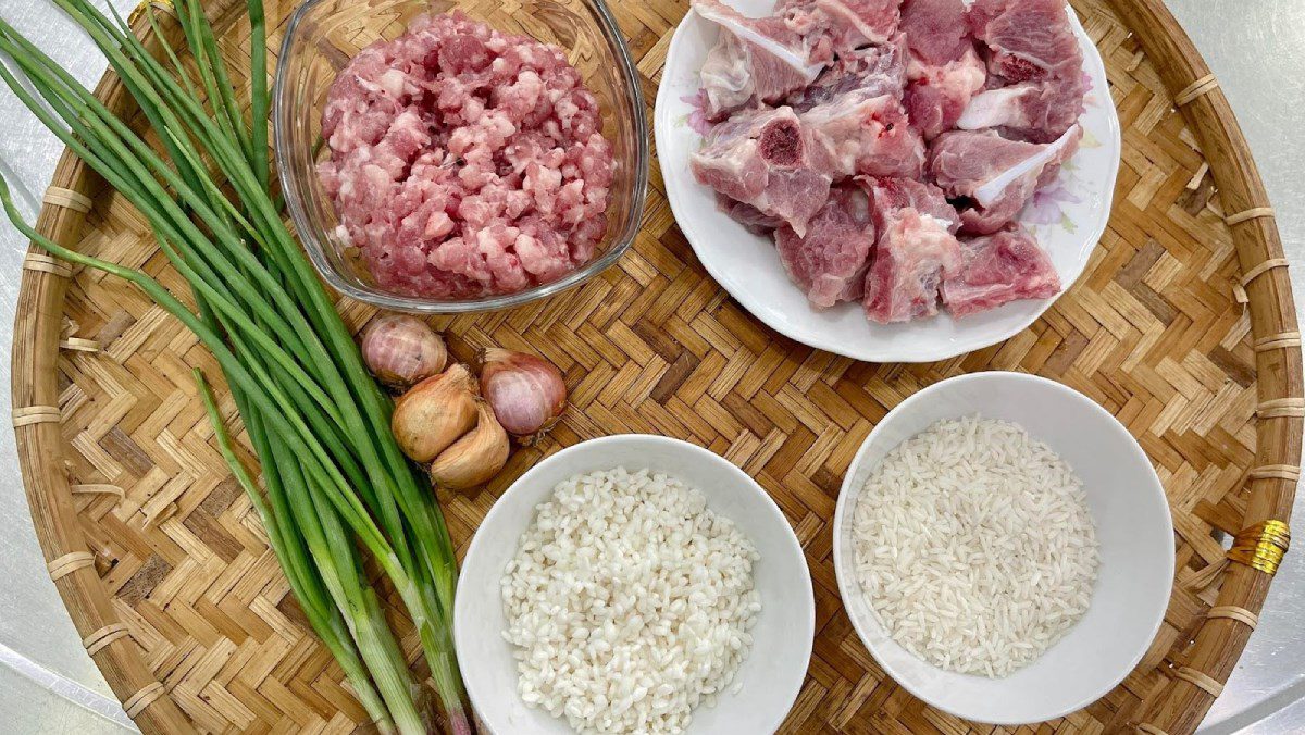 Ingredients for minced pork rib porridge