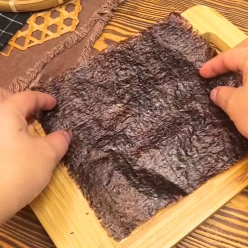 Step 2 Processing Seaweed wrapped fish paste (Recipe shared from Tiktok Cooking with TasteVN)