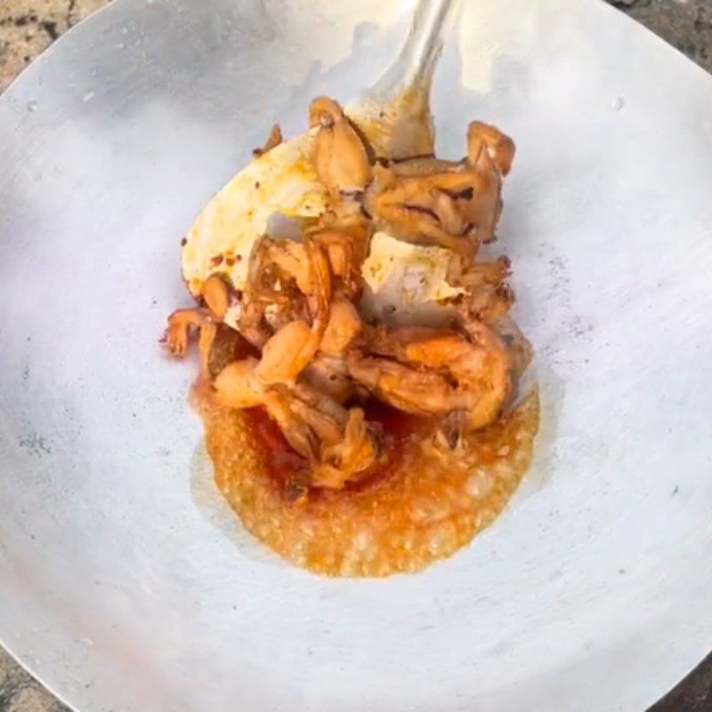 Step 5 Prepare Fried Frog with Fish Sauce (Recipe shared from Tiktok Cooking with TasteVN)