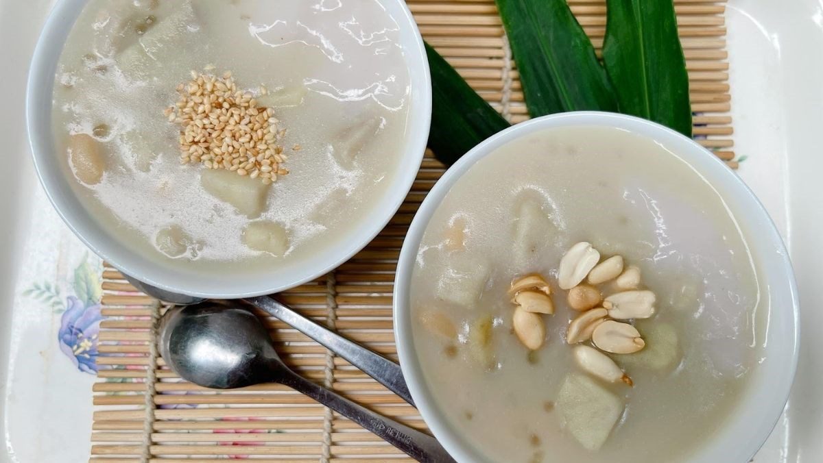 White Bean and Taro Pudding with Grated Coconut