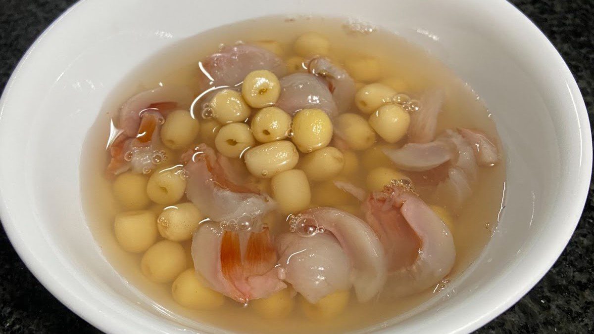 Lychee lotus seed dessert (recipe shared by a user)