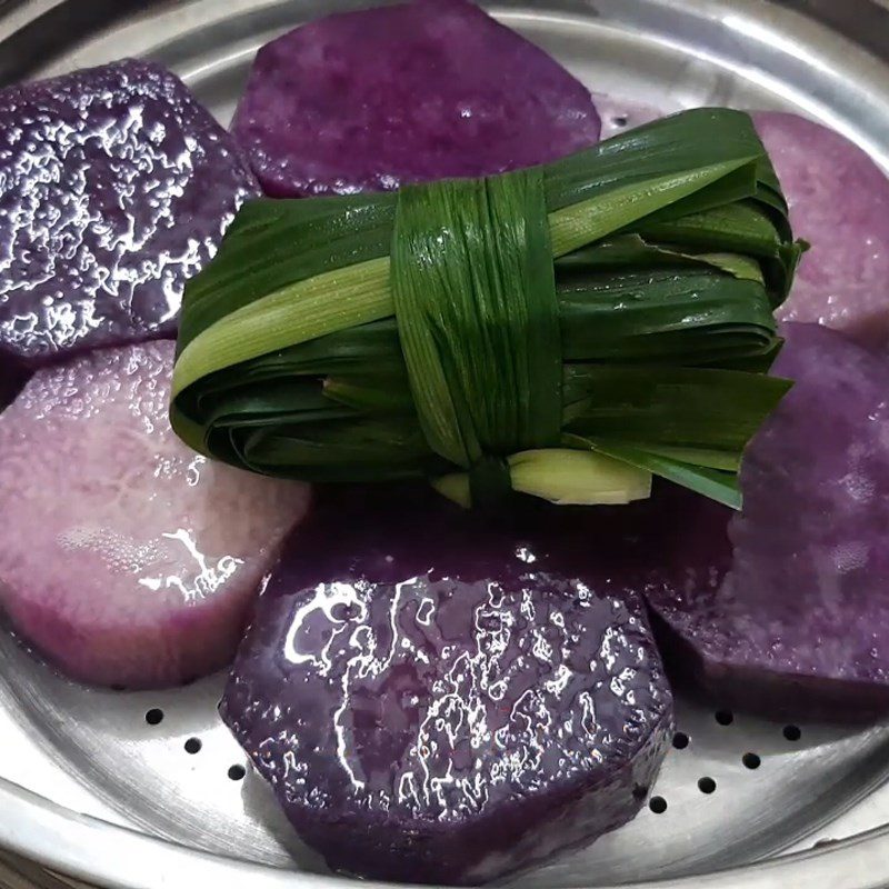 Step 2 Steamed purple yam Purple yam dessert with coconut milk