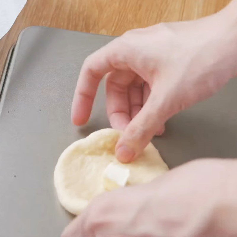 Step 3 Dividing the dough and proofing the dough for the second time Papparoti bread using a steamer