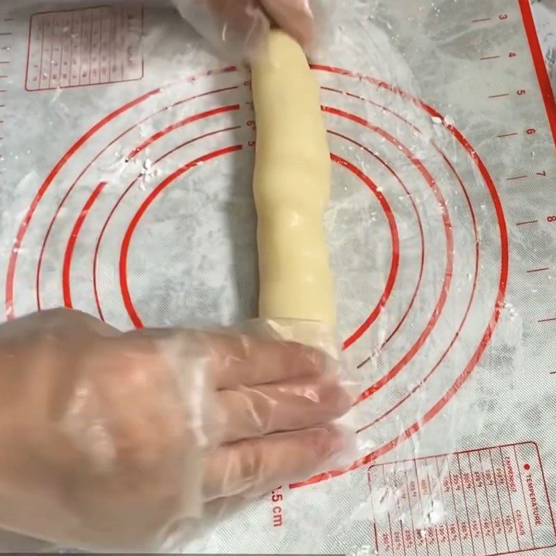 Step 6 Dividing and rolling the dough Soy milk mochi