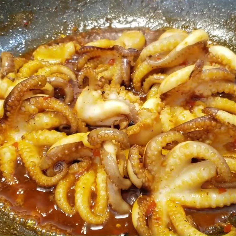 Step 4 Fry the octopus Fried octopus with fish sauce