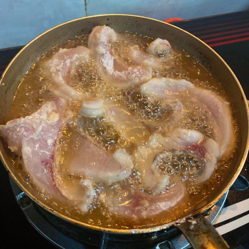 Step 2 Fry the fish for Fish Noodle Dip