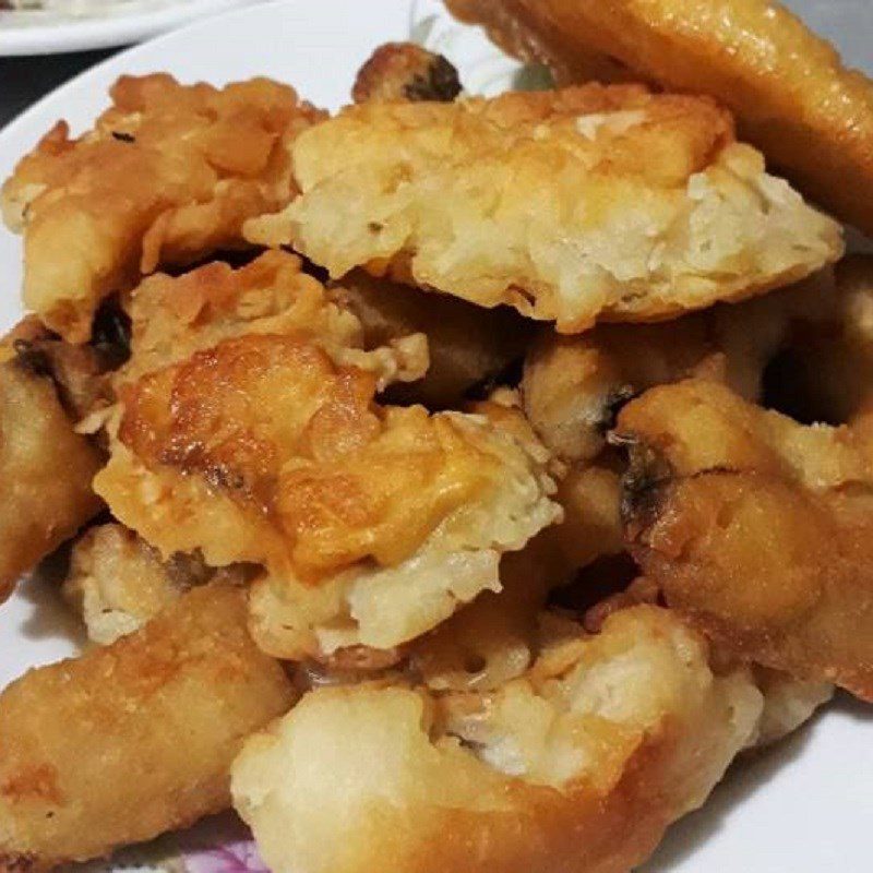 Step 3 Fry the fish Fish salad (gỏi nhệch)