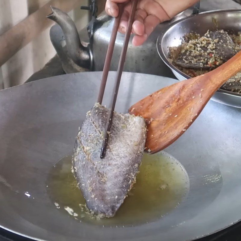 Step 4 Fried Dried Fish Fried Dried Snakehead Fish with Lemongrass and Chili