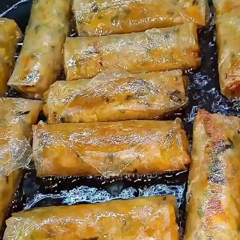 Step 4 Frying the Salmon Spring Rolls