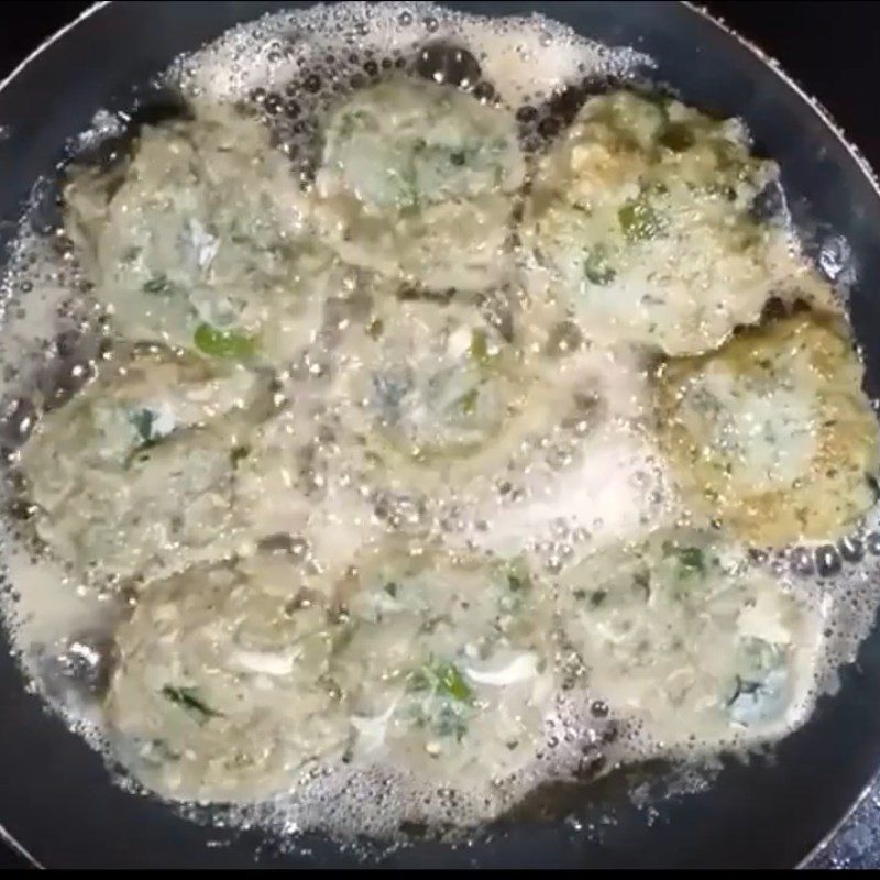 Step 5 Fry the Fish Cakes Fried Tilapia with Betel Leaves