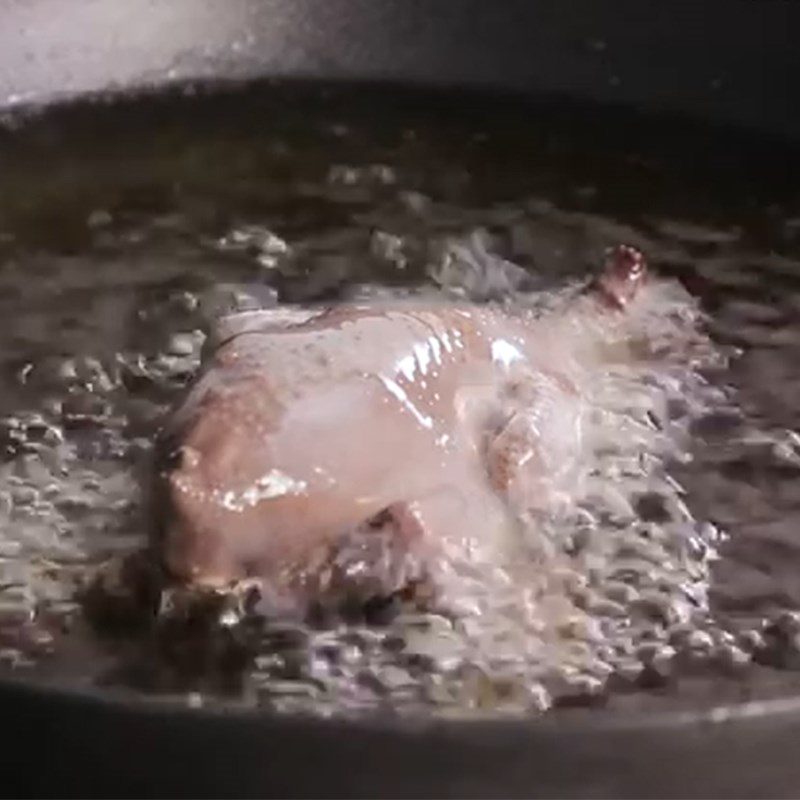 Step 2 Fry the quail for Quail stew with pumpkin