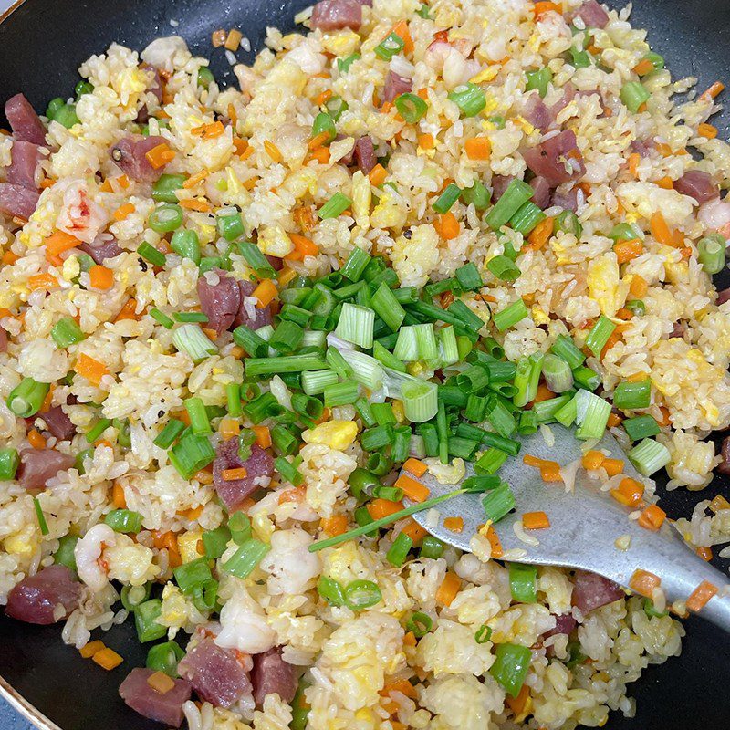 Step 3 Frying rice Fried rice with ducks (Recipe shared by users)