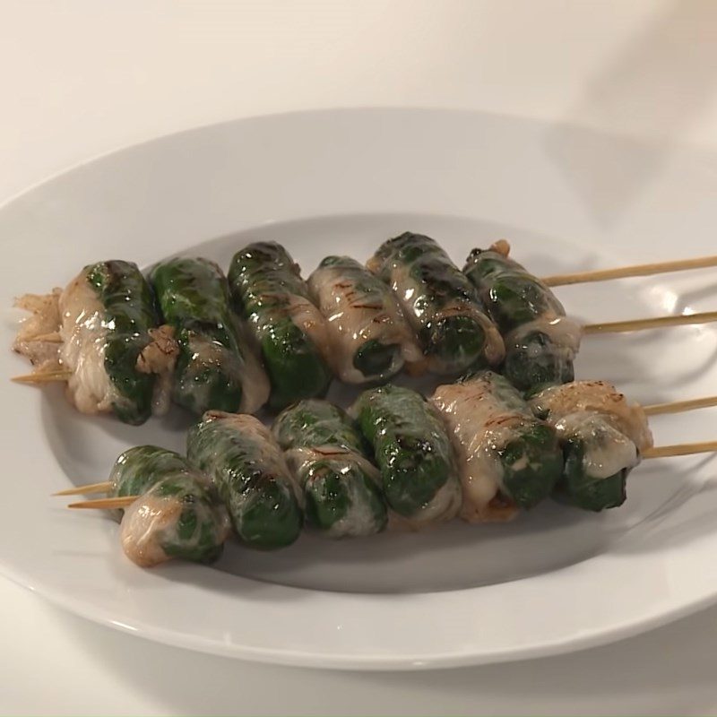 Step 5 Frying Frog Wrapped in Betel Leaves