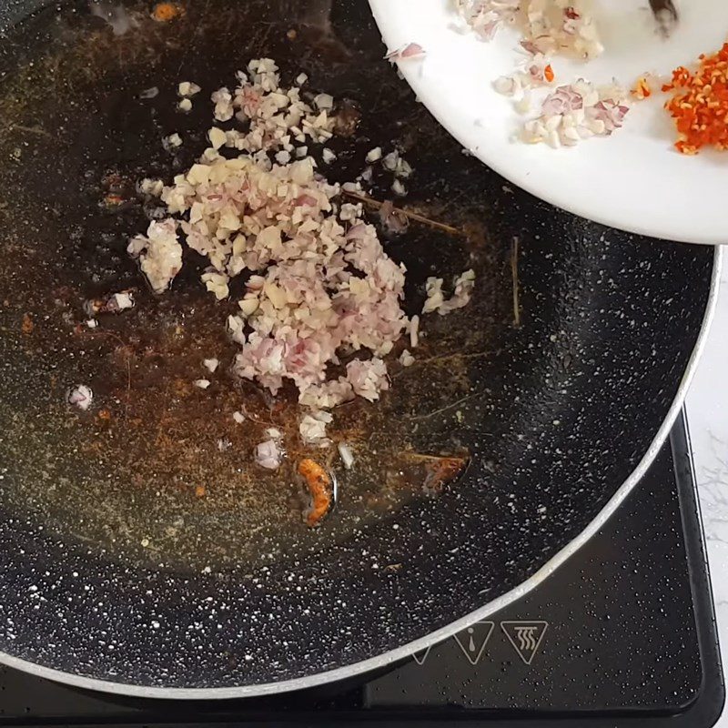 Step 4 Fry Chicken Fried Lemongrass Chicken