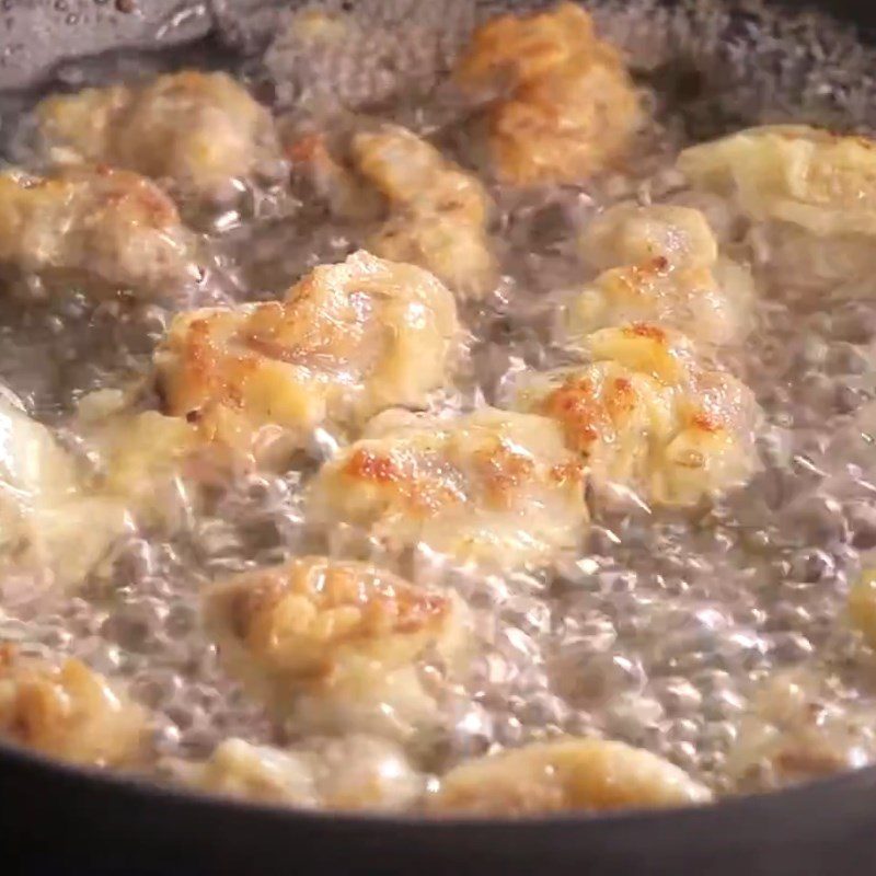 Step 4 Fry fish guts Fried basa fish guts with garlic and chili