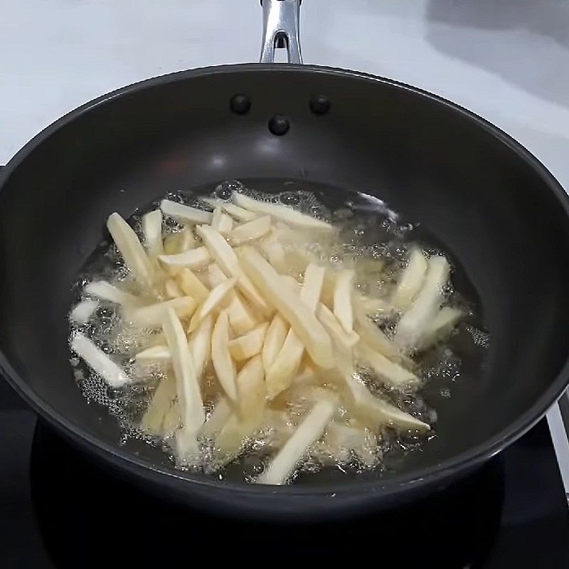 Step 2 Fry the Potatoes for Butter Sugar Fried Potatoes