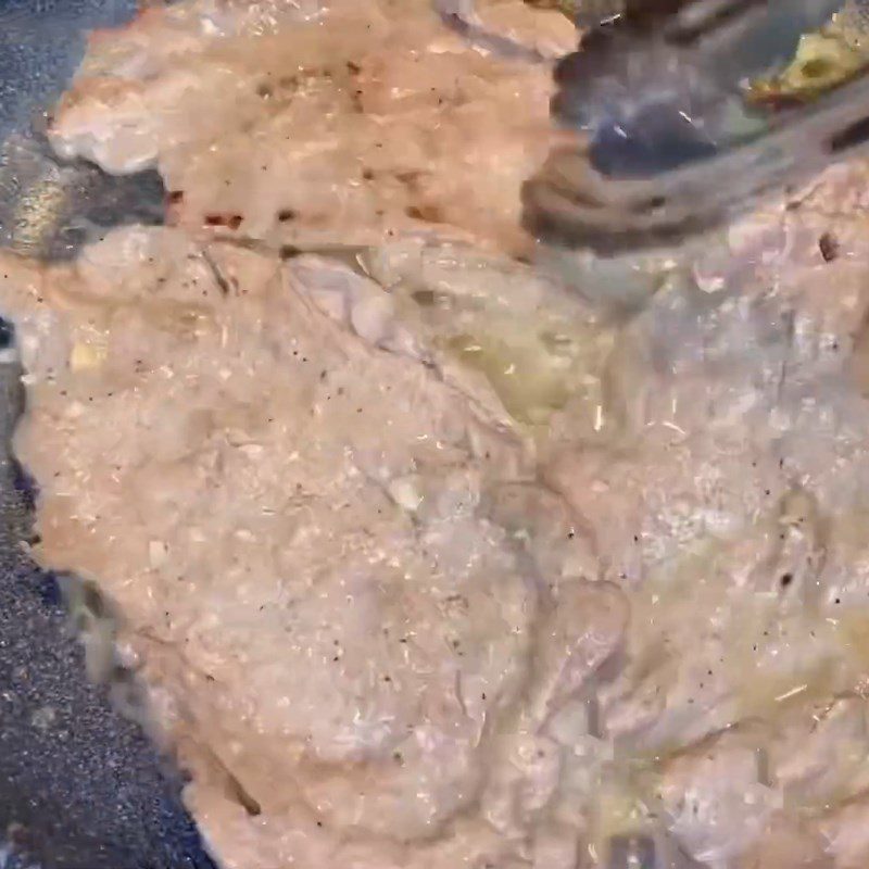 Step 3 Fry the beef Beef fried in butter