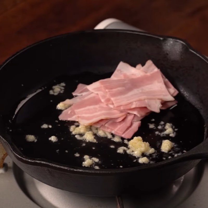 Step 2 Fry the bacon for Spicy Samyang Noodles with Bacon